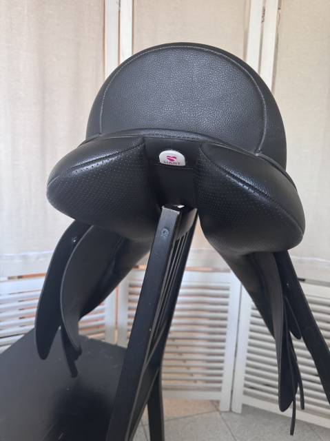 Sella mista Wintec  17.5" - 2024