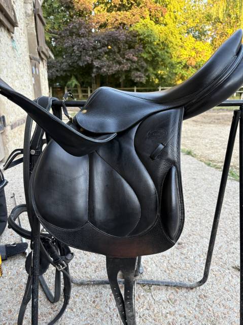 Sella da cross Devoucoux  17.5" - 2009