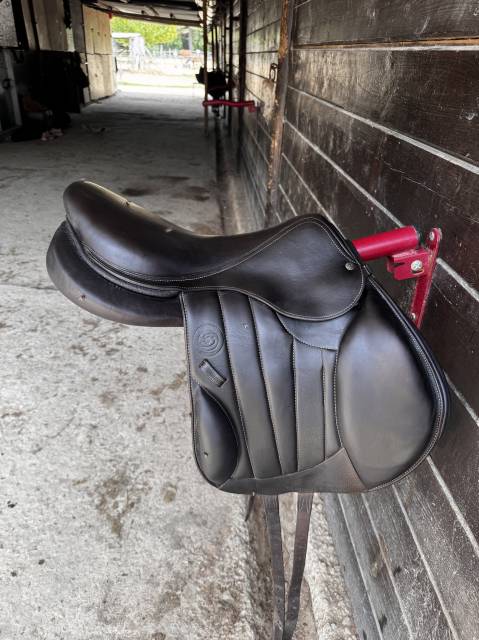 Sella da salto ostacoli Forestier  17.5" - 2022