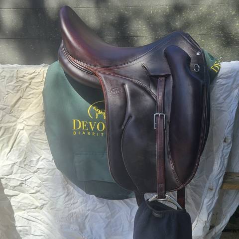 Sella da dressage Devoucoux  17.5" - 2016