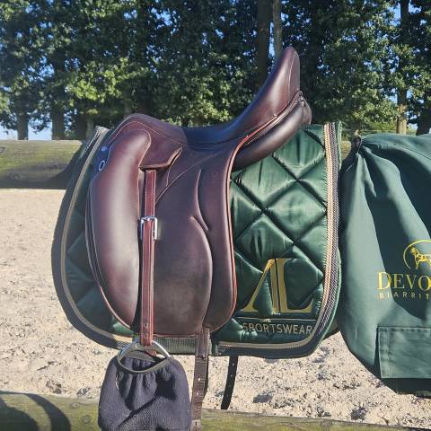 Sella da dressage Devoucoux  17.5" - 2016