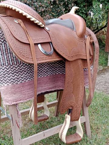 Sella western Colorado Springs  16" - 2014