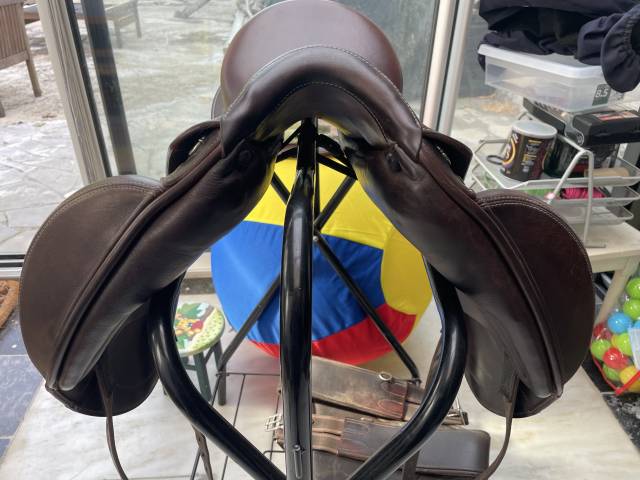 Sella da dressage Prestige Italia K-dence 17" - 2017