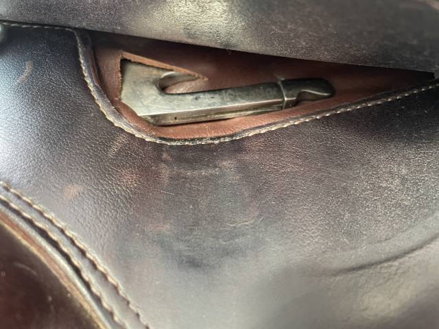 Sella da dressage Prestige Italia K-dence 17" - 2017