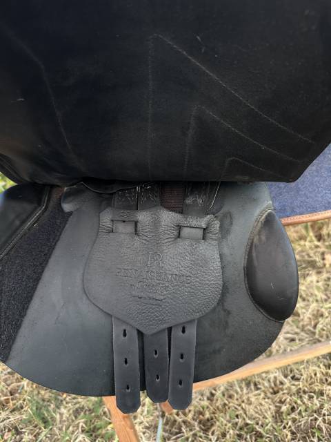 Sella da salto ostacoli Renaissance F2 17" - 2020