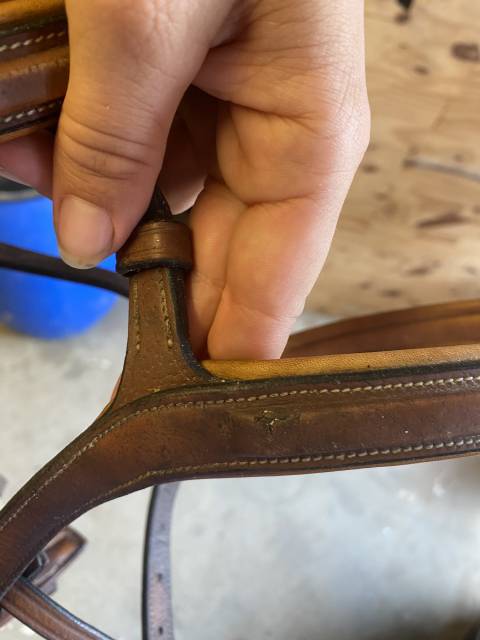 Sella da salto ostacoli Butet  17" - 2019