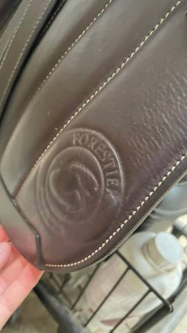 Sella da salto ostacoli Forestier  17.5" - 2024