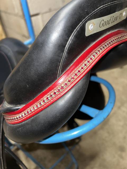 Sella da salto ostacoli Time Rider  17.5" - 2019