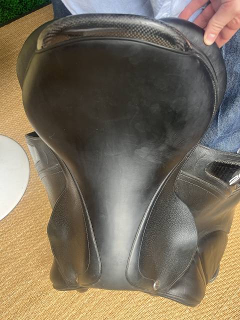 Sella da salto ostacoli CWD  17.5" - 2016