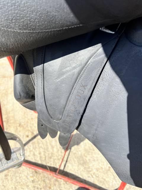 Sella da salto ostacoli Devoucoux  18" - 2019