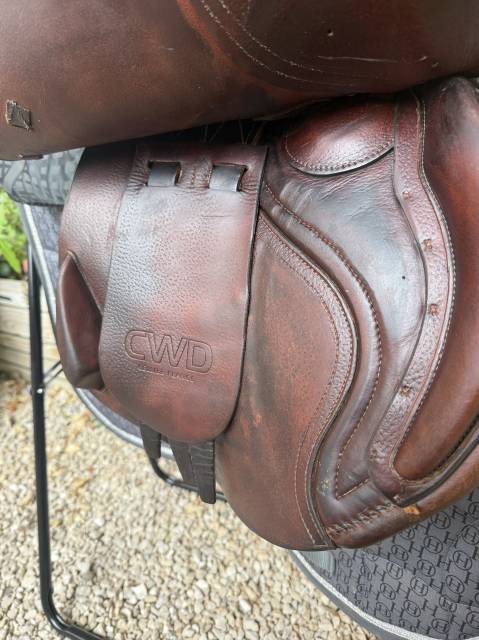 Sella da salto ostacoli CWD  17" - 2006