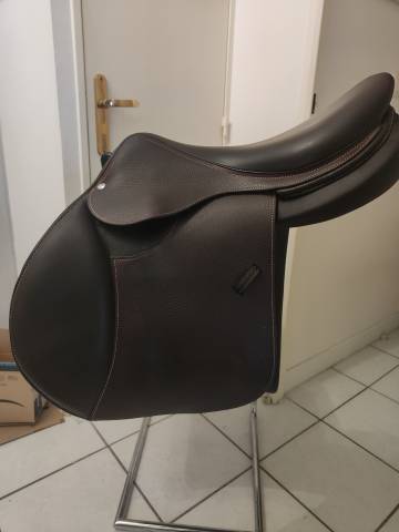 Sella da salto ostacoli Forestier  17.5" - 2022