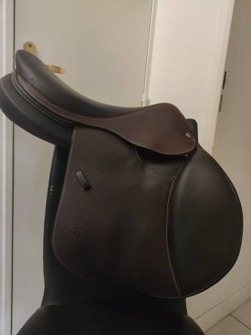 Sella da salto ostacoli Forestier  17.5" - 2022