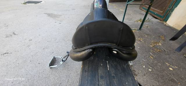 Sella da dressage CWD  17.5" - 2008