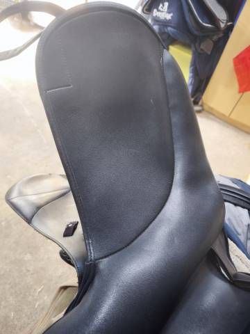 Sella da dressage Wintec  17.5" - 2021