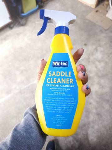 Sella da dressage Wintec  17.5" - 2021