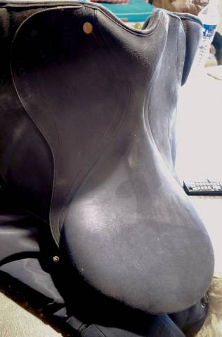 Sella da dressage Wintec  17" - 2021