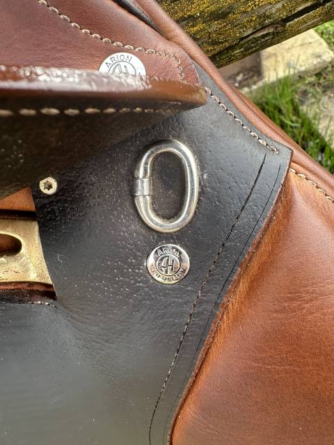 Sella da salto ostacoli Arion jumping 17" - 2024