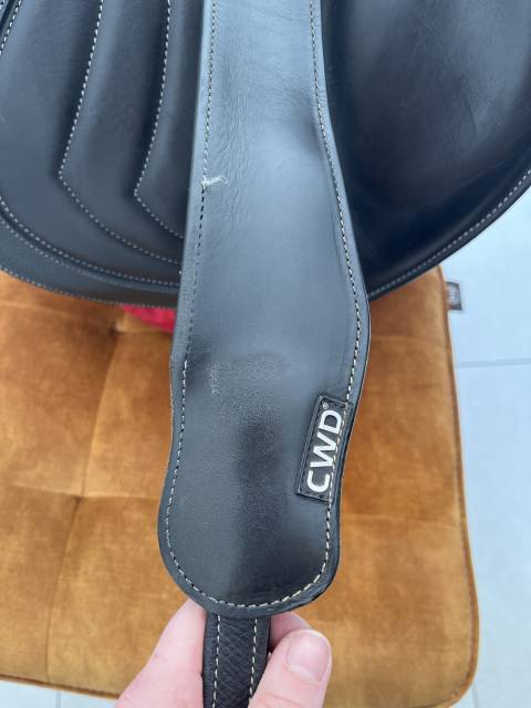 Sella da salto ostacoli CWD  17" - 2023