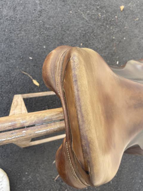 Sella da salto ostacoli Antar&egrave;s  17.5" - 2012