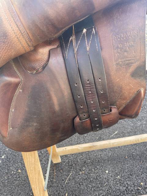 Sella da salto ostacoli Antar&egrave;s  17.5" - 2012