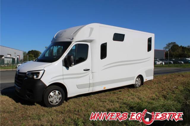 Van per Cavalli Renault  2023 Occasione