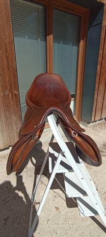 Sella da salto ostacoli Childeric FMP  18" - 2019