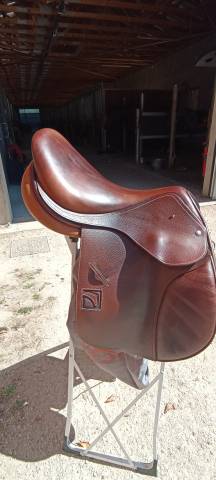 Sella da salto ostacoli Childeric FMP  18" - 2019