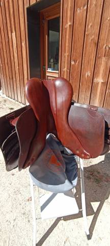 Sella da salto ostacoli Childeric FMP  18" - 2019