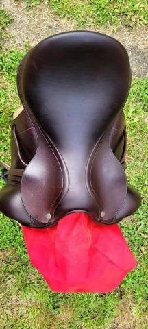 Sella da dressage Equipe  17" - 2021
