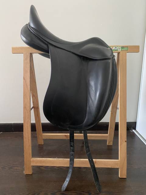 Sella da dressage Childeric  17.5" - 2012