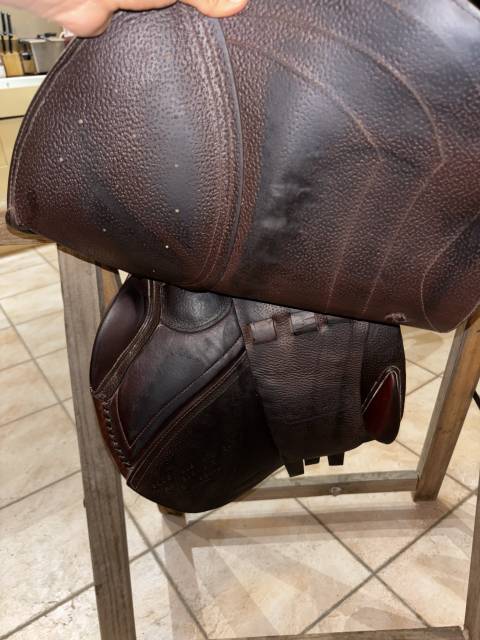 Sella da salto ostacoli CWD  17.5" - 2013