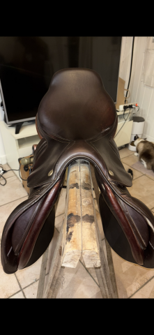 Sella da salto ostacoli CWD  17.5" - 2013