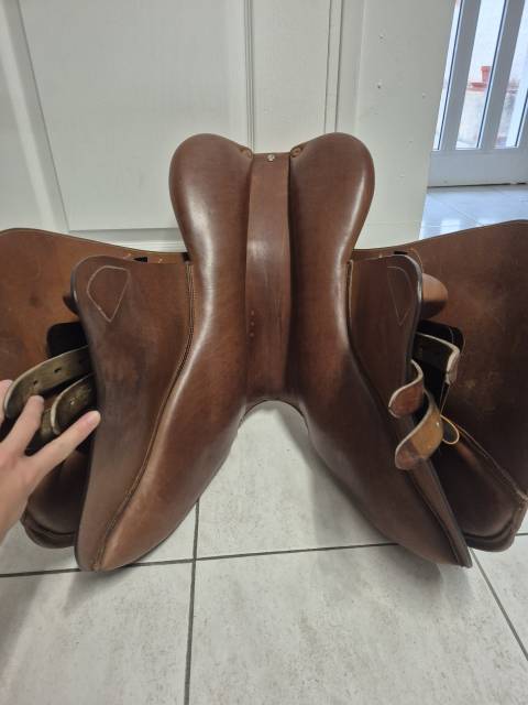 Sella da salto ostacoli  Mixte 17" - 2019