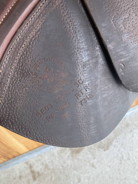 Sella da salto ostacoli CWD  17.5" - 2019