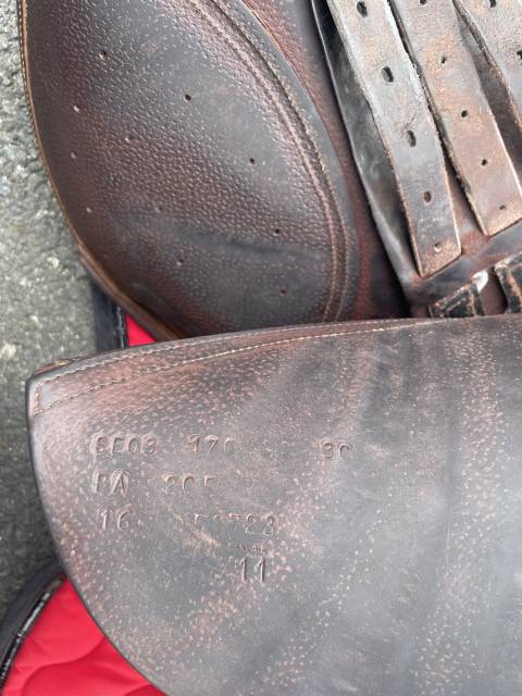 Sella da salto ostacoli CWD SE03 17" - 2011