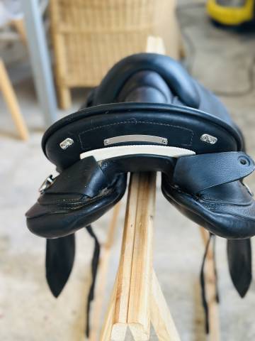 Sella da trekking Prestige Italia Atena Flaps 17" - 2020