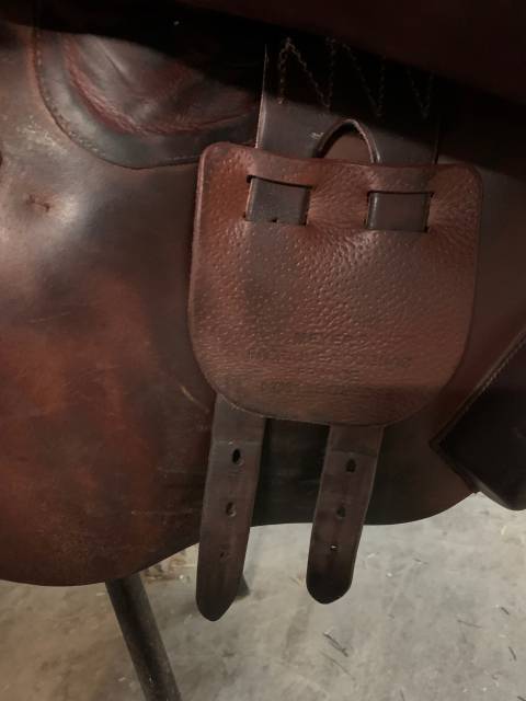 Sella da salto ostacoli Meyer  17" - 2022