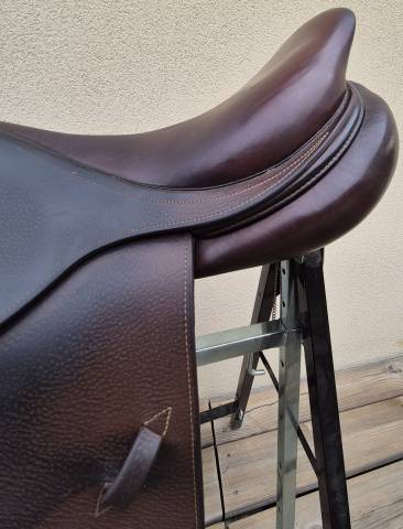 Sella da salto ostacoli CWD SE02051227 17" - 2016