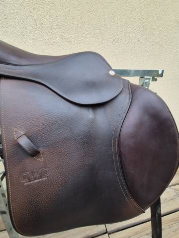 Sella da salto ostacoli CWD SE02051227 17" - 2016