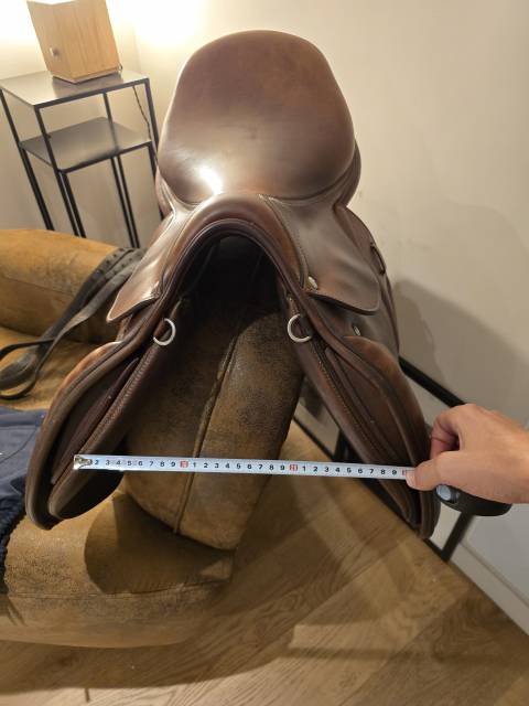 Sella da salto ostacoli Renaissance F2 17.5" - 2019