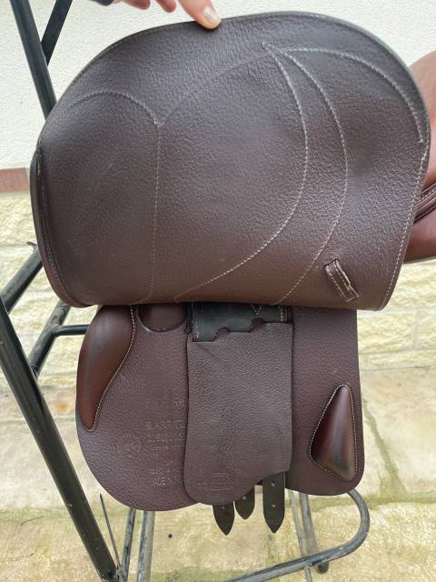 Sella da salto ostacoli Devoucoux  16.5" - 2022