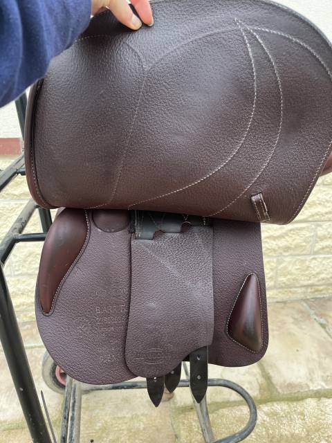 Sella da salto ostacoli Devoucoux  16.5" - 2022