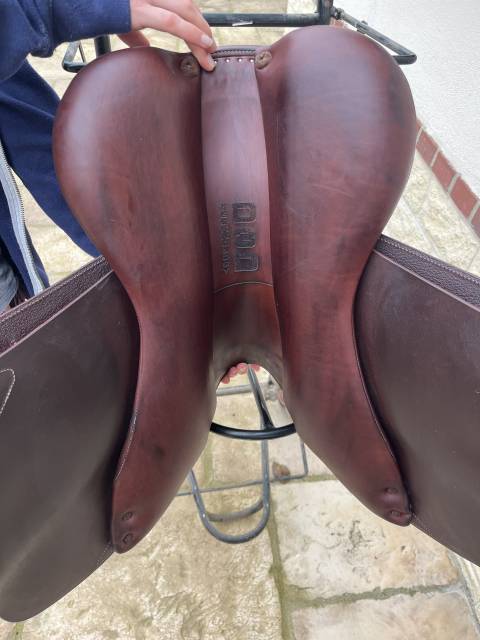 Sella da salto ostacoli Devoucoux  16.5" - 2022