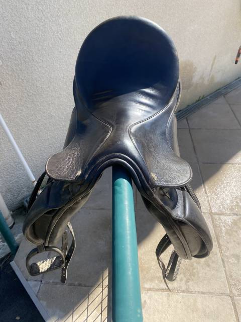 Sella da dressage Eric Thomas  17.5" - 2019