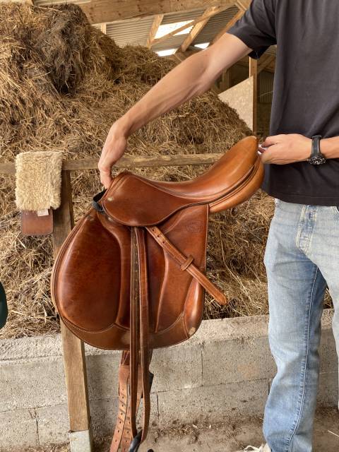 Sella da salto ostacoli Devoucoux  17" - 2009