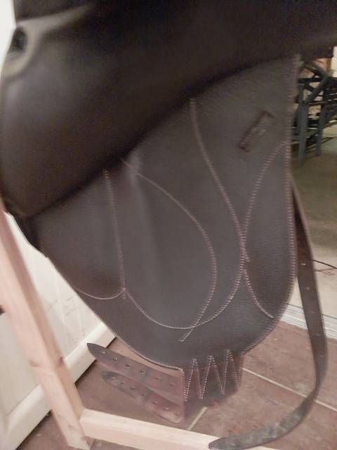 Sella da salto ostacoli Devoucoux  18" - 2019