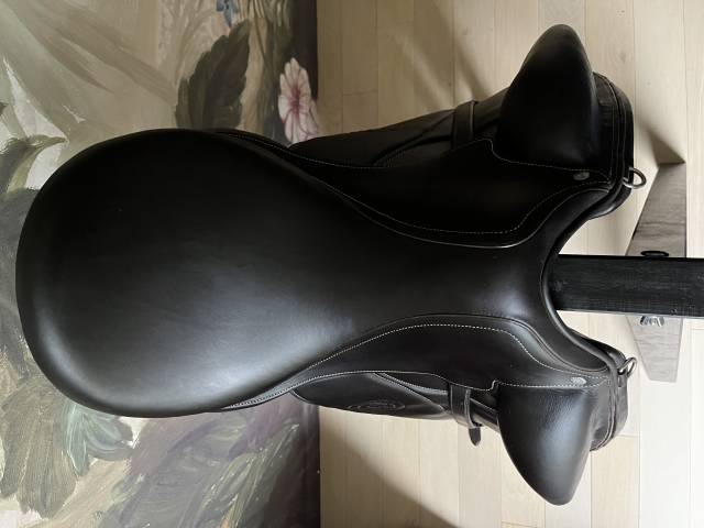 Sella da dressage Forestier  17.5" - 2022