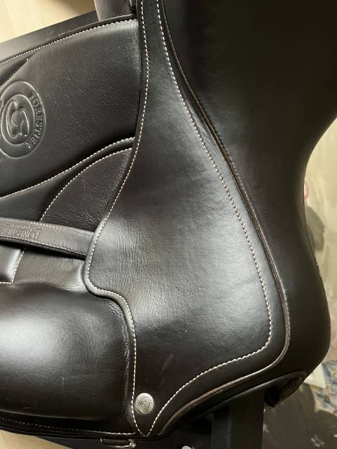 Sella da dressage Forestier  17.5" - 2022