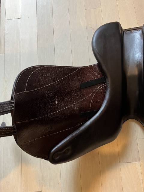 Sella da dressage Forestier  17.5" - 2022